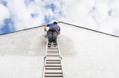Peinture extérieure à Pomas — façades et ravalement